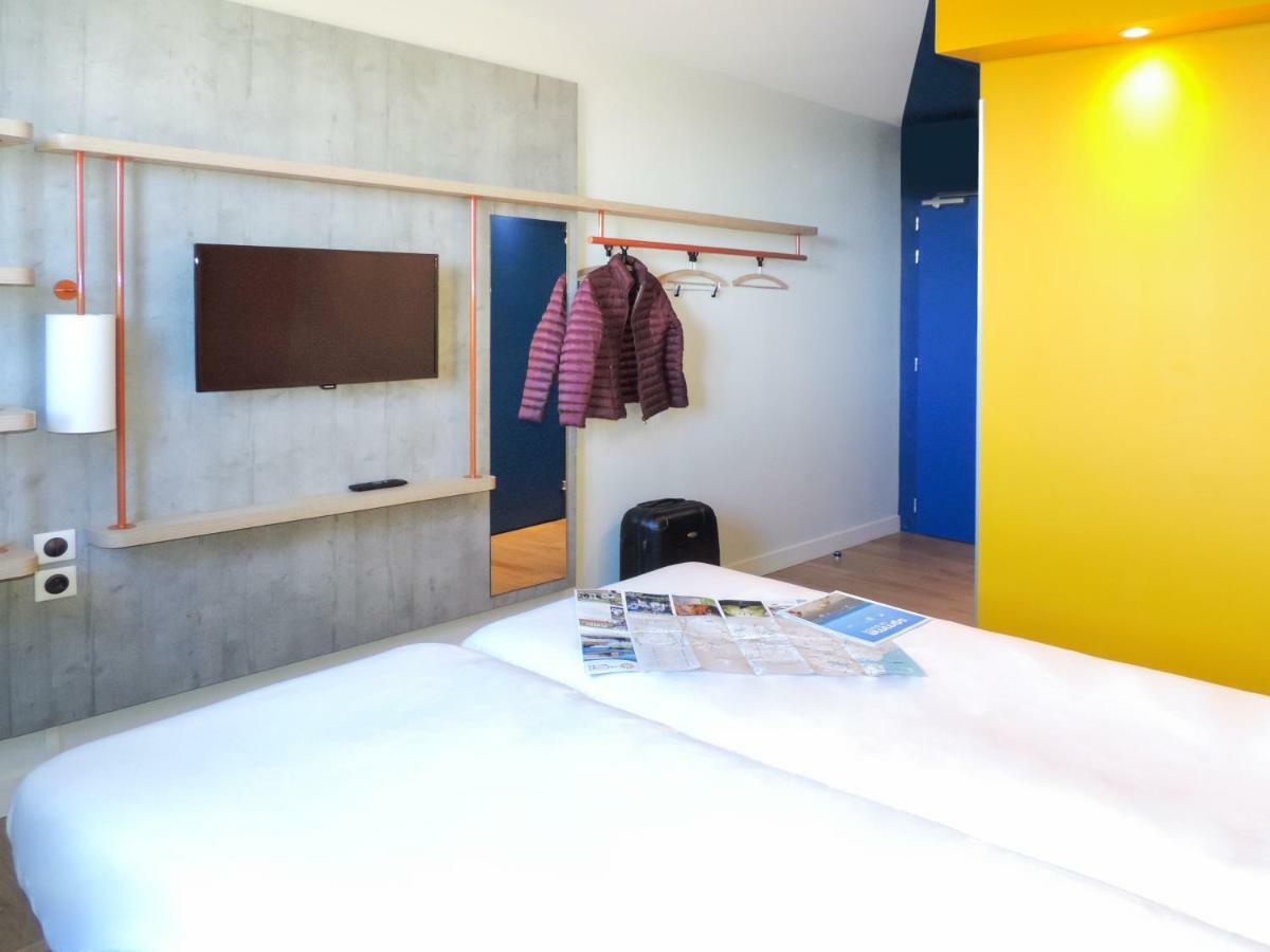 Ibis Budget Fontainebleau Avon Exterior photo